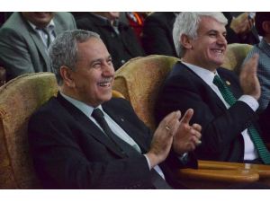 Arınç Atasözleriyle Kırdı Geçirdi