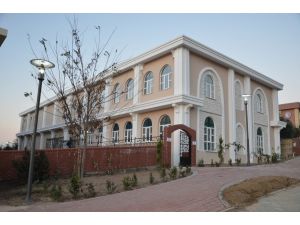 Çomü Camii Açıldı