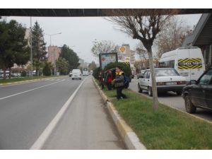 Emniyet Müdürlüğü Karşısında Faciaya Davetiye Çıkardı