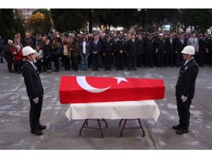 Evinde Ölü Bulunan Koruma Polisi Törenle Memleketine Uğurlandı