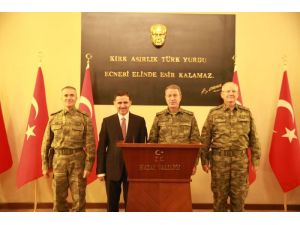 Kara Kuvvetleri Komutanı Orgeneral Hulusi Akar, Vali Topaca’yı Ziyaret Etti