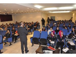 Şırnaklı Öğretmenler, Öğrencilere 10 Yıldır Ücretsiz Ders Veriyor