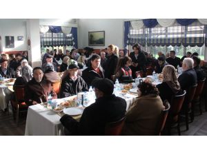 Şehit Aileleri Ve Gazilere Yemek