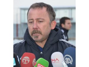Sergen Yalçın Sivasspor’un Başında İlk İdmanına Çıktı