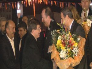 Başbakan Davutoğlu Edirne’de