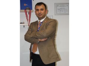 Karın Germe Ameliyatı Doğumdan 6-7 Ay Sonra Yapılmalı