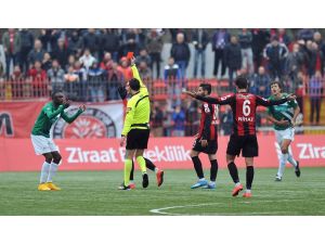 Bursasporun Çilesi Bitmiyor