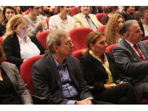 (Özel Haber) Orhan Pamuk: “Nobel Ödülü Dertli Bir Temsiliyet Sorunu Çıkardı”