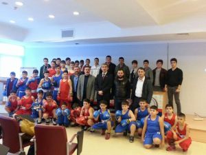 Dalkıran Boks Kulübü “Gönülleri Okşayan Yumruk” Projesini Başlattı