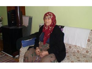 50 Yıl Boyunca Biriktirdiği 70 Bin Lirasını Çaldırdı