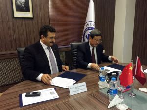 Aydın Tömer Çin’de Türkçe Öğretim Merkezi Açıyor