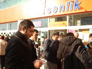 Esenlik Marketten Aşure İkramı