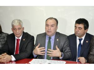 36 Günlük Başkan Görevinden İstifa Etti