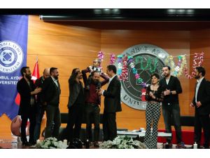 Beşiktaş Tv, Yılbaşı Coşkusunu Aydın Üniversitesi İle Kutladı