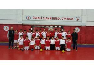 Antalyaspor Hentbol Takımından Altyapı Atağı