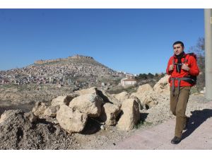 Yürüyen Adam Roboski Yolunda
