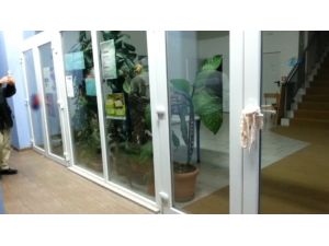 Avrupa’nın Göbeğinde Camiye Çirkin Saldırı