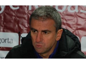 Hamzaoğlu’ndan ’’Oyuncu Değişikliği’’ İtirafı
