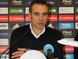 Yanal Halilhodzic’i Solladı