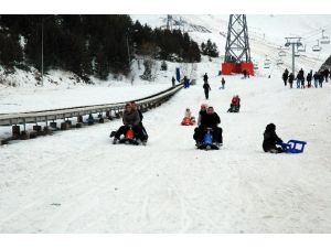 Palandöken’de Yılbaşı Yoğunluğu