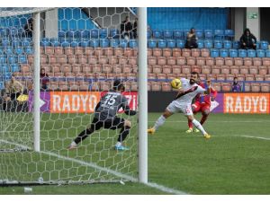 Günün İlk Maçında Son Dakika Golü