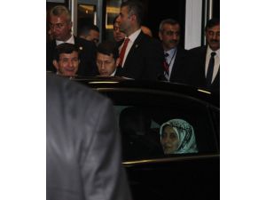 Davutoğlu Stk Temsilcileriyle Bir Araya Geldi