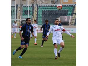 Denizslispor Düşme Hattına Yaklaştı