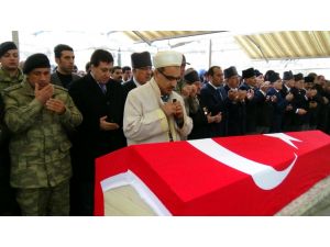 Kore Gazisi Son Yolculuğuna Uğurlandı