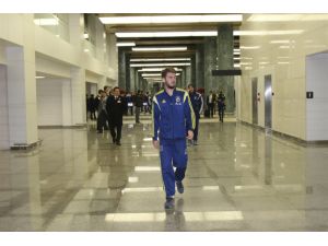 Fenerbahçeyi 20 Kişi Karşıladı