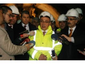 Tünelleri İnceledi