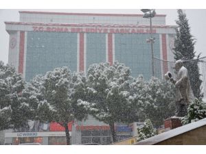 Soma Beyaza Büründü