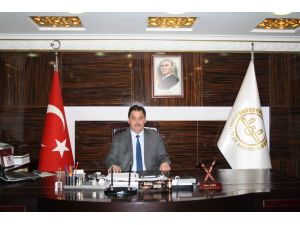 Müftü Emen: “Yılbaşı Gecesi İnancımıza Uymayan Kutlamalardan Uzak Durun”
