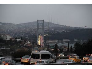 Bu Da İstanbul’un Yılbaşı Trafiği