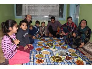 Suriyeli Ailenin Yeni Yıl Dileği, Savaşın Bitmesi