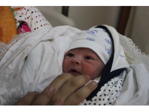 Kahramanmaraş’ta Yeni Yılın İlk Bebekleri İki Erkek