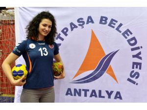 Muratpaşa Belediyespor, Zorıcanın Sözleşmesini Feshetti