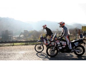 Şampiyonlar Dakar’da Start Bekliyor