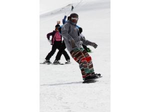 Palandöken’de Tatil Yoğunluğu