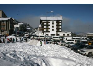 Tatilciler Uludağ’a Akın Etti