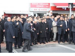 Başbakan’dan Örnek Davranış