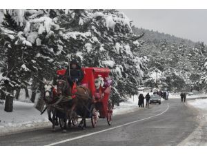 Abant’ta Bir Tarafta Cefa Diğer Tarafta Sefa