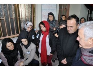 O Da Eşi Gibi Dimdik Durdu