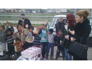 Mültecilere Yardım Eli Uzandı