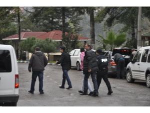 Kız Arkadaşına Hava Atayım Derken Polise Yakalandı