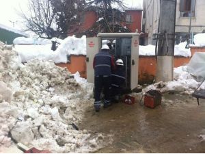 Yoğun Kara Rağmen Uedaş Ekipleri İmdada Yetişti