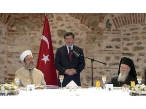 Görüşme 3.5 Saat Sürdü