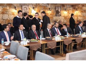 Başbakan Yardımcısı Bülent Arınçdan Veda Gibi Konuşma