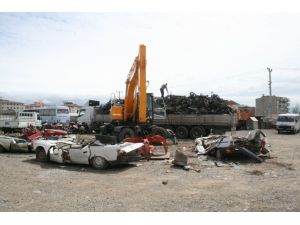 5 Milyon Araç O Kararı Bekliyor