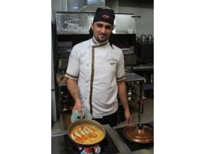 Hamsi Olmayınca Balık Restoranlarında Hamsinin Yerini Mezgit Aldı