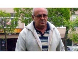 Eski Futbolcu Evinde Ölü Bulundu
